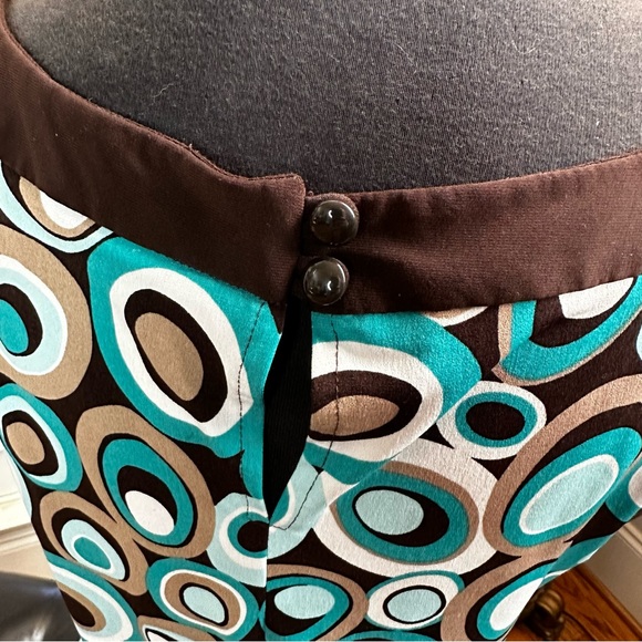 Studio Multicolored Geometric Sleeveless Blouse Sz 10 - Picture 4 of 8